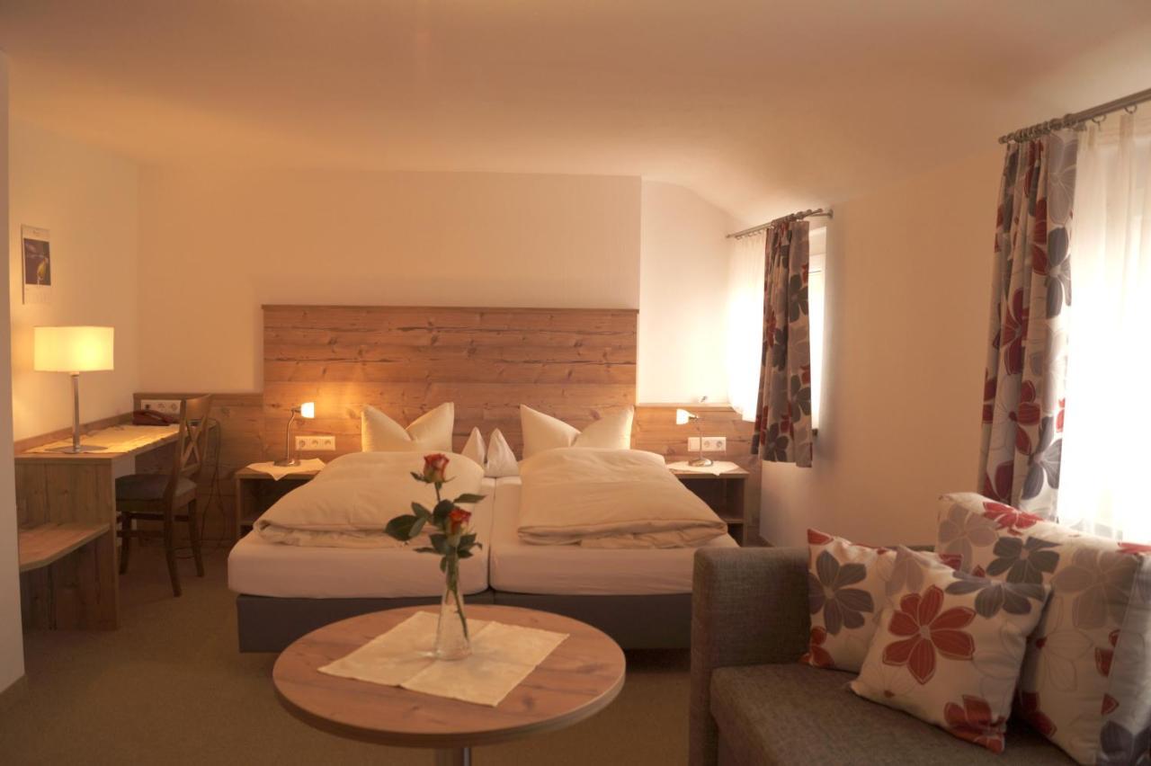 Landhotel Schellenberg Uberlingen Esterno foto